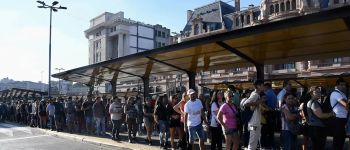 Paro de la UTA: largas filas y menos colectivos en el AMBA por conflicto salarial 
