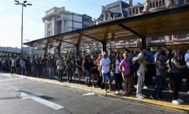 Paro de la UTA: largas filas y menos colectivos en el AMBA por conflicto salarial 